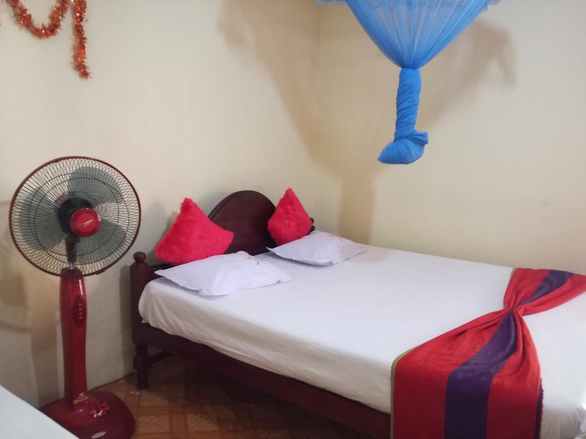 Pinthu Home Stay Sigiriya Ngoại thất bức ảnh